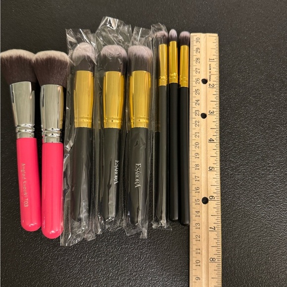 Other - Makeup Brush Set with Pink and Black Handles